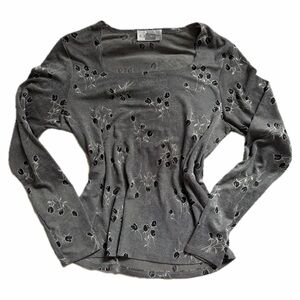 90s Grey Floral Square Neck Top – Long Sleeve Indie Minimalist